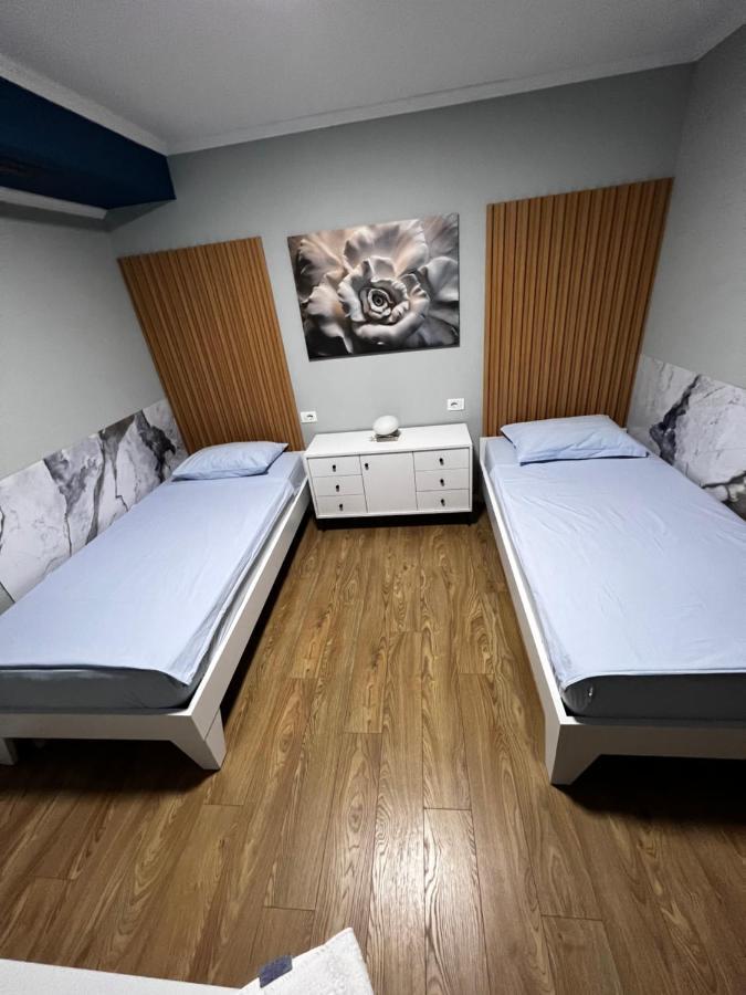 Genta Apartment "21 Dhjetori" Tiran Dış mekan fotoğraf