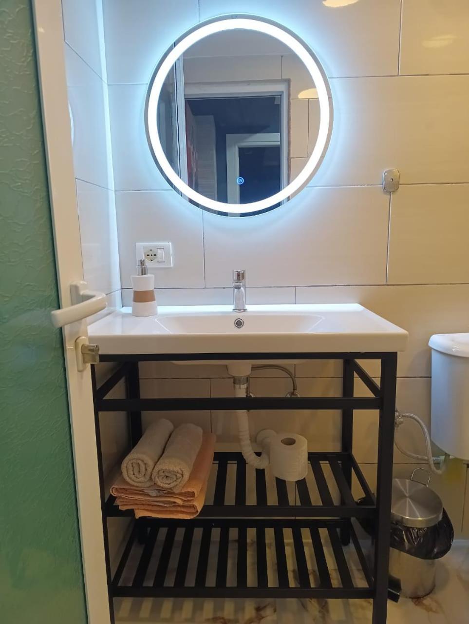 Genta Apartment "21 Dhjetori" Tiran Dış mekan fotoğraf